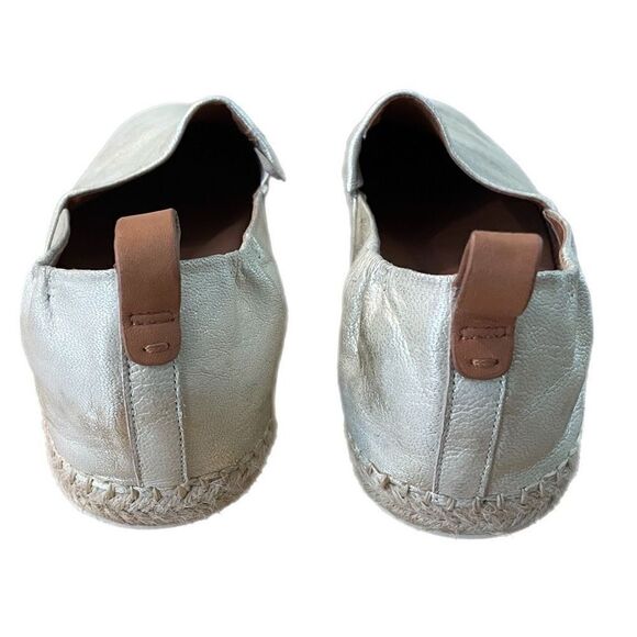 Gentle Souls by Kenneth Cole Lizzy A-Line Sporty Flats - Picture 3 of 5